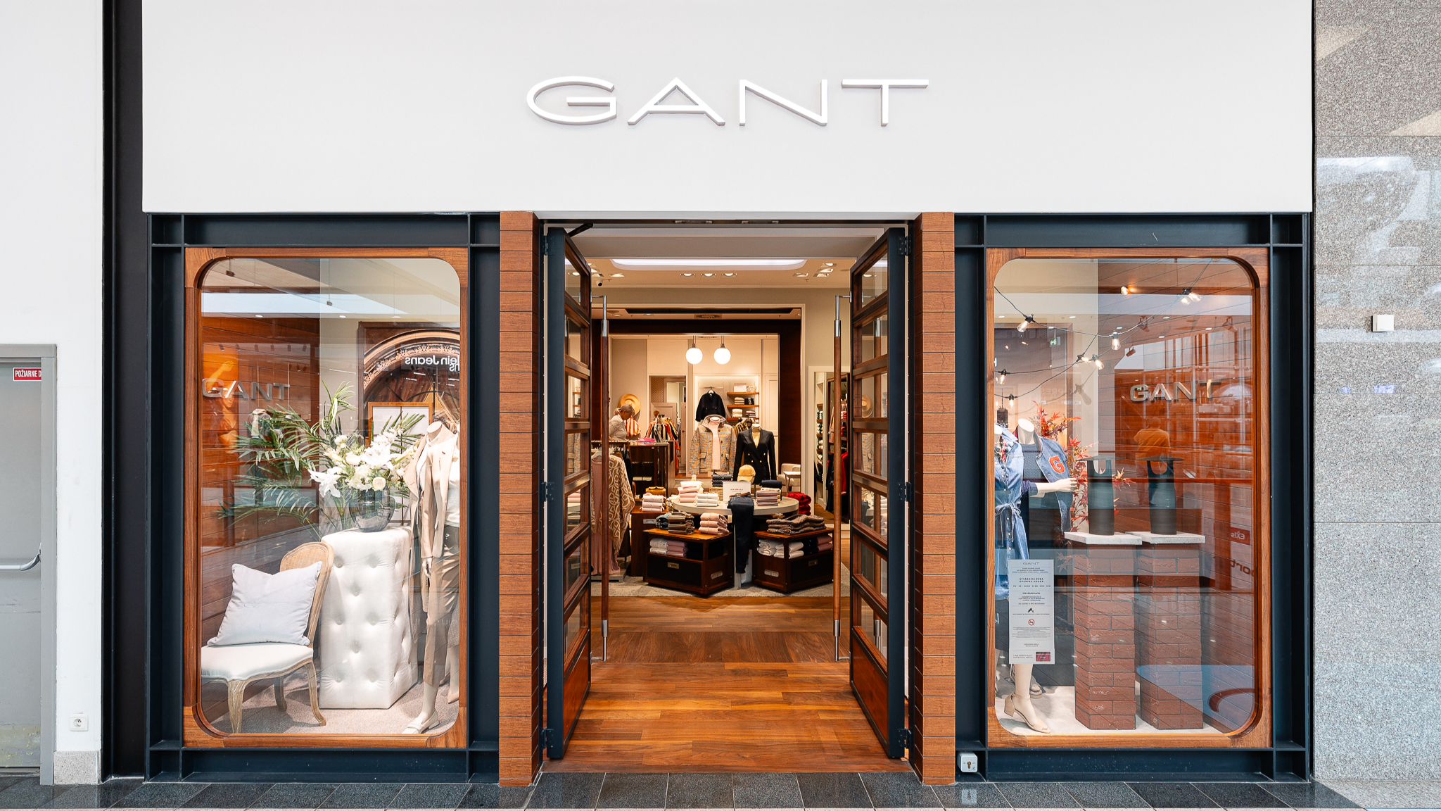 Gant woman